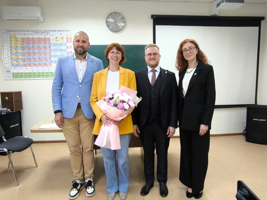 Голубков с оппонентами.jpg
